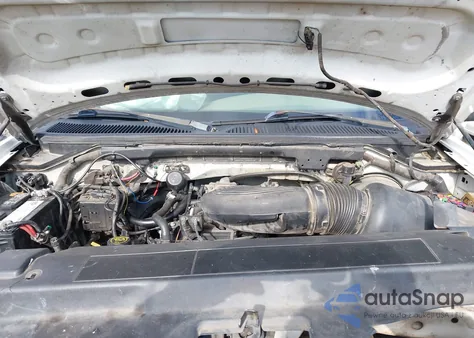 2000 Ford F-150 Lariat/Work Series/Xl/Xlt from USA, damaged, VIN 1FTRX18L7YNB71690